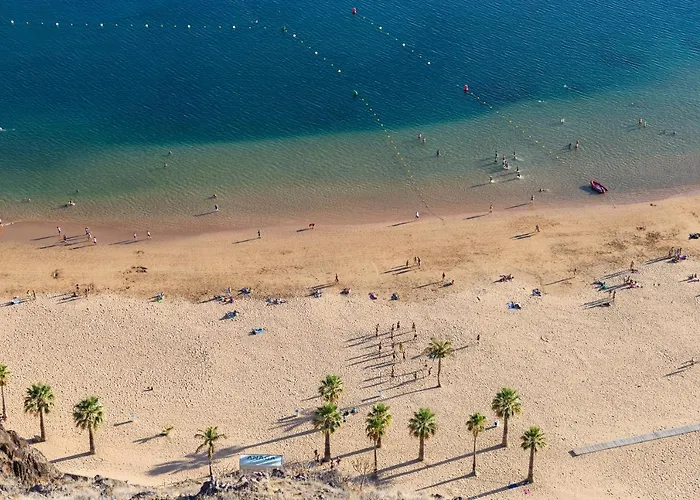 Home2book Sea Front Teresitas 4 アパート