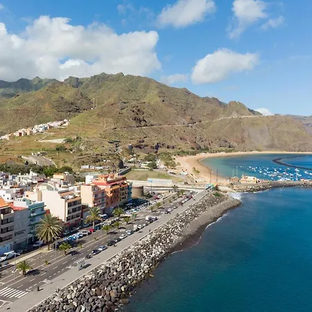 아파트 Home2book Sea Front Teresitas 4 *